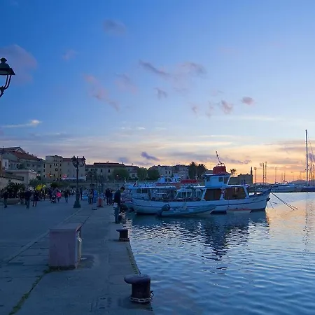 Apartment Lido Apartments, Nuovi E Moderni, Vicino Alghero